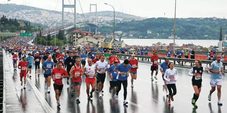 Istanbul Marathon slide