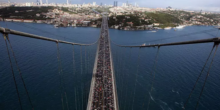 Istanbul Marathon slide