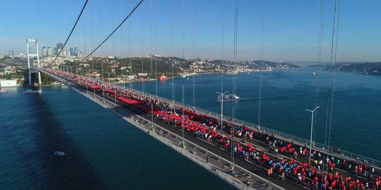 Istanbul Marathon slide